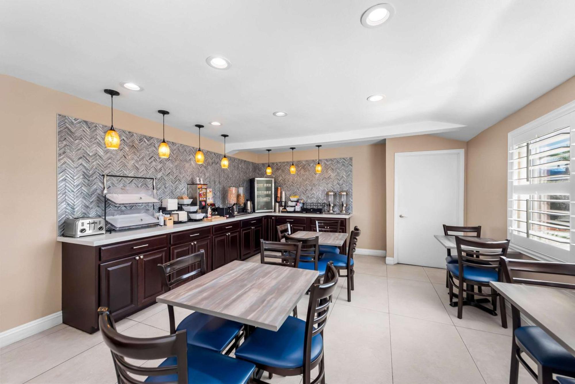 Quality Inn San Diego South - Chula Vista Dış mekan fotoğraf