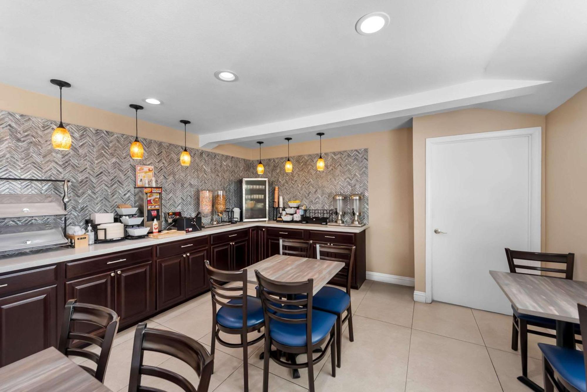 Quality Inn San Diego South - Chula Vista Dış mekan fotoğraf