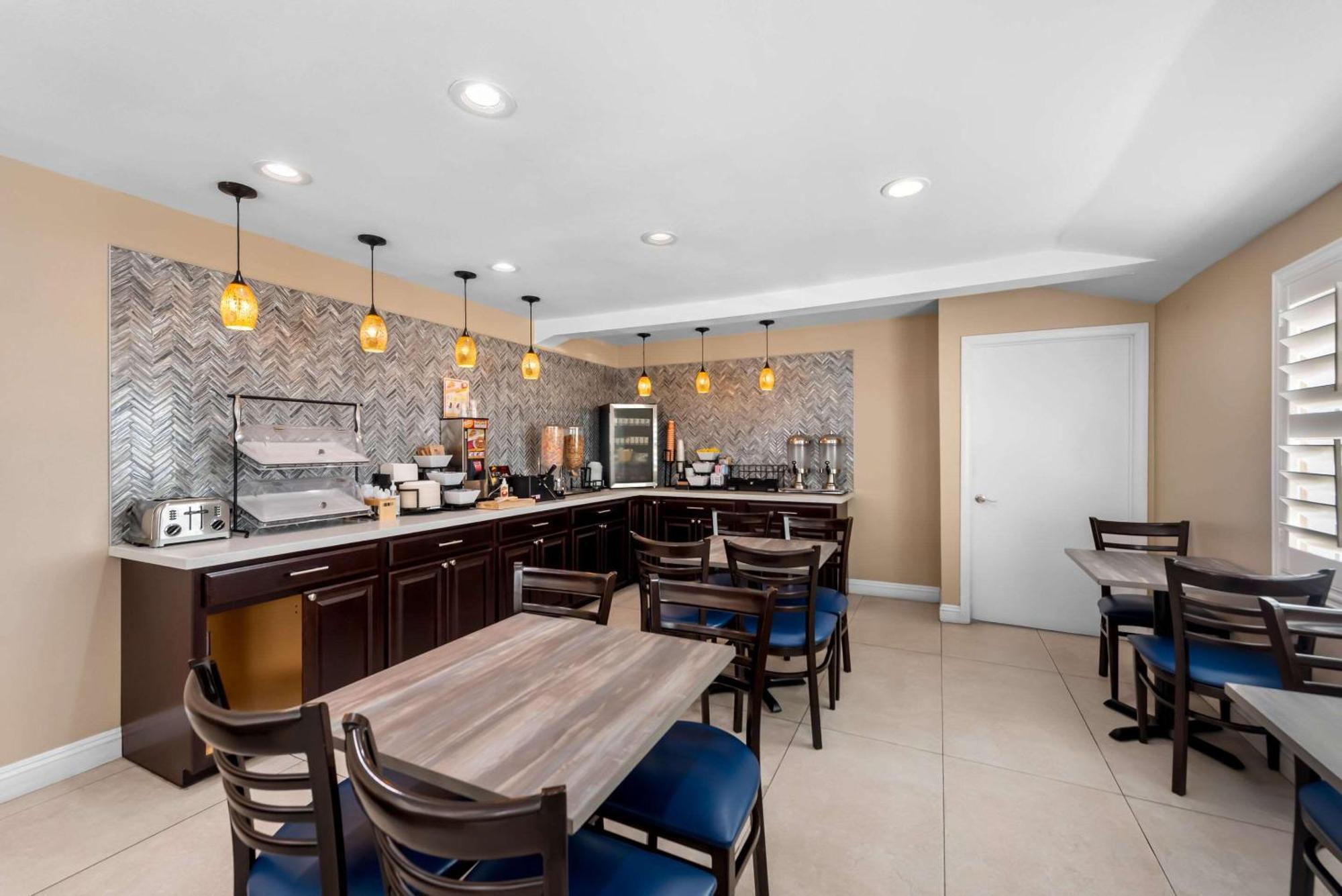 Quality Inn San Diego South - Chula Vista Dış mekan fotoğraf